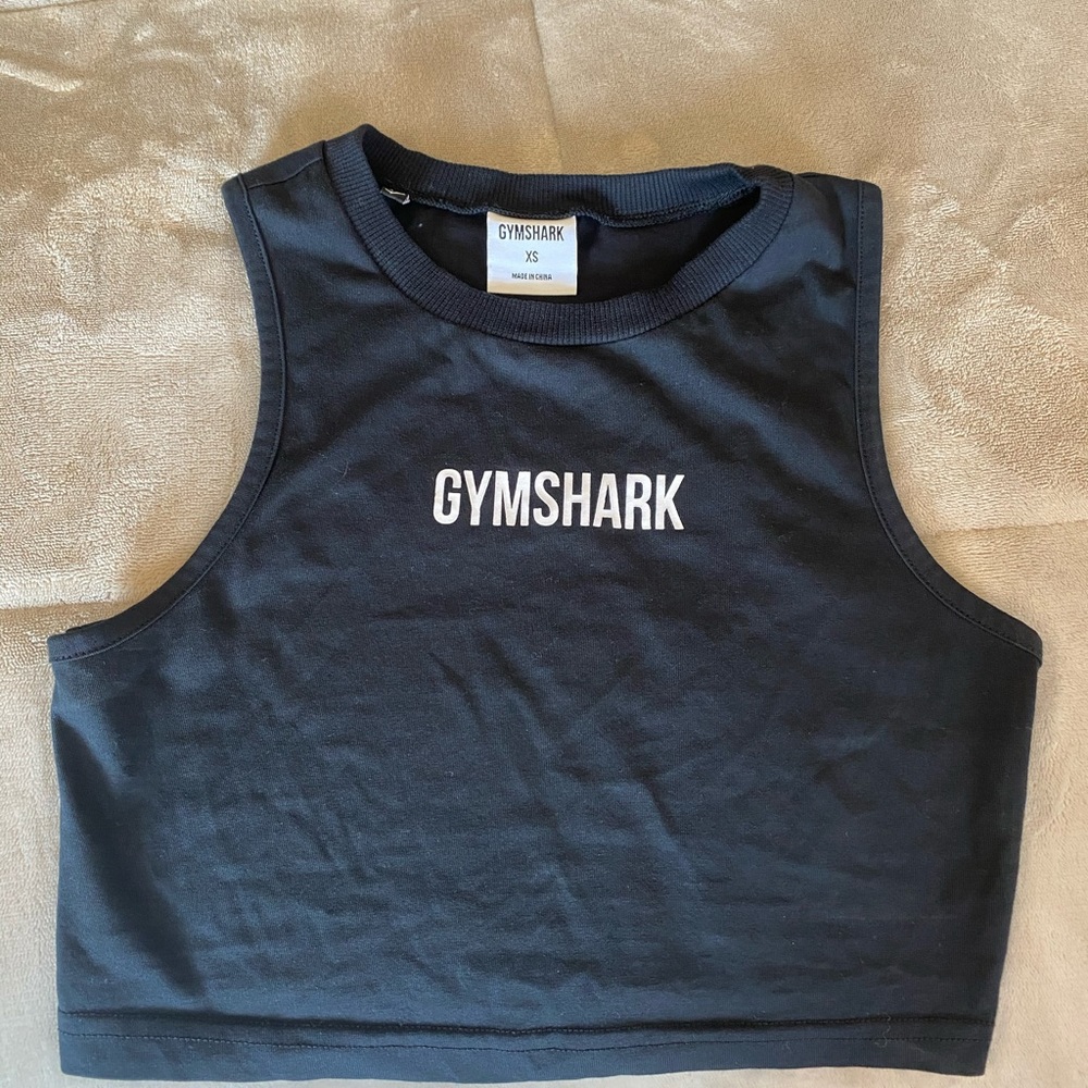 Gymshark Black Cropped Top